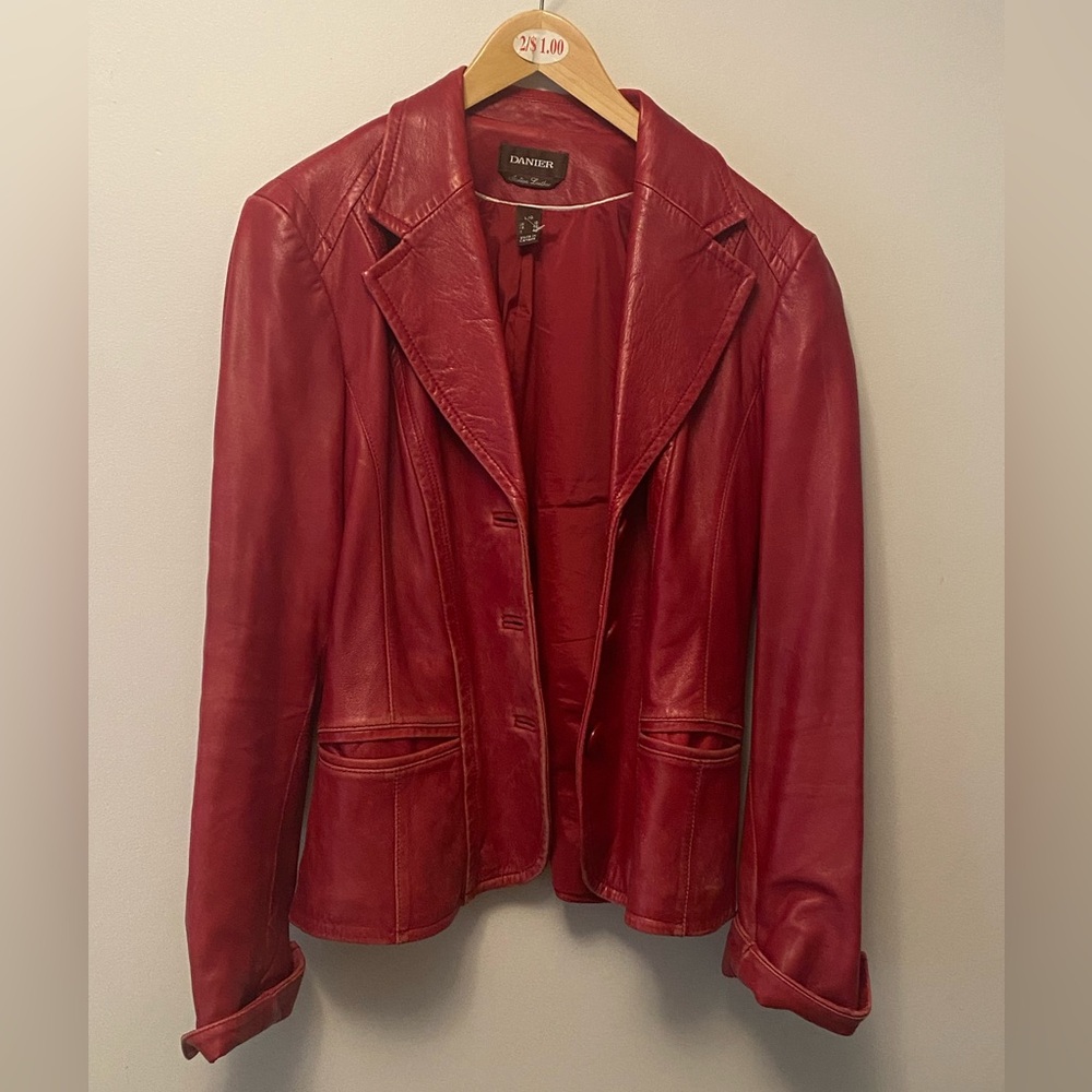 Danier Soft Genuine Red Leather Blazer Style Jacket Sz L